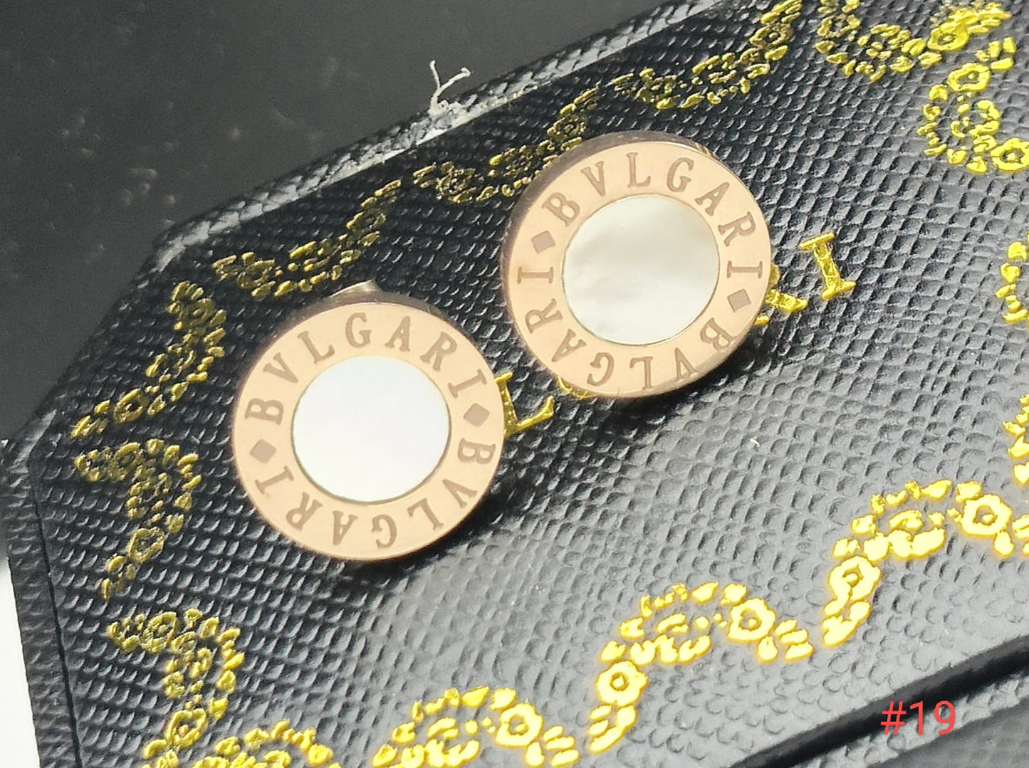 One pair of studs for ladies