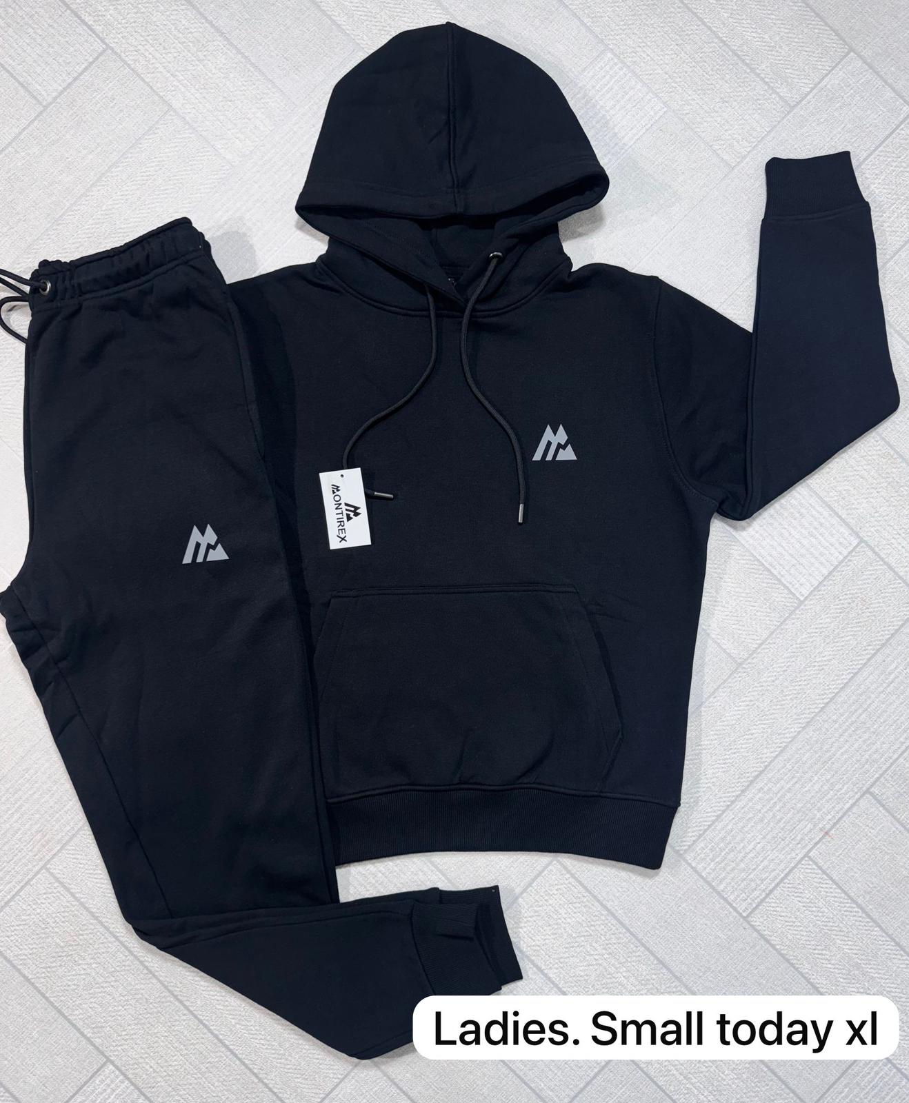 Relaxed-Soft Tracksuits