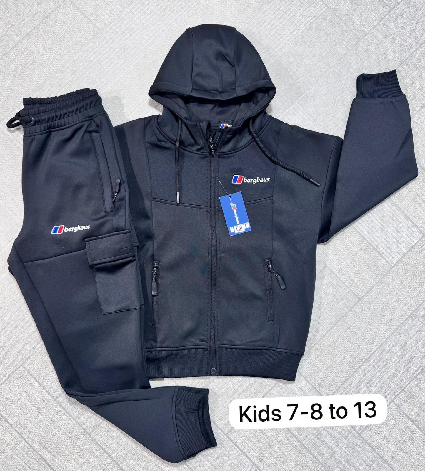 Kids Tracksuits; Move freely