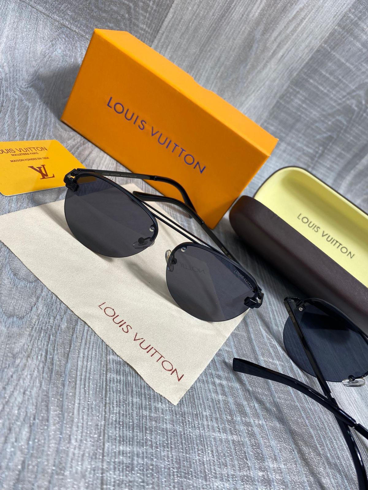 Men's classic glasses