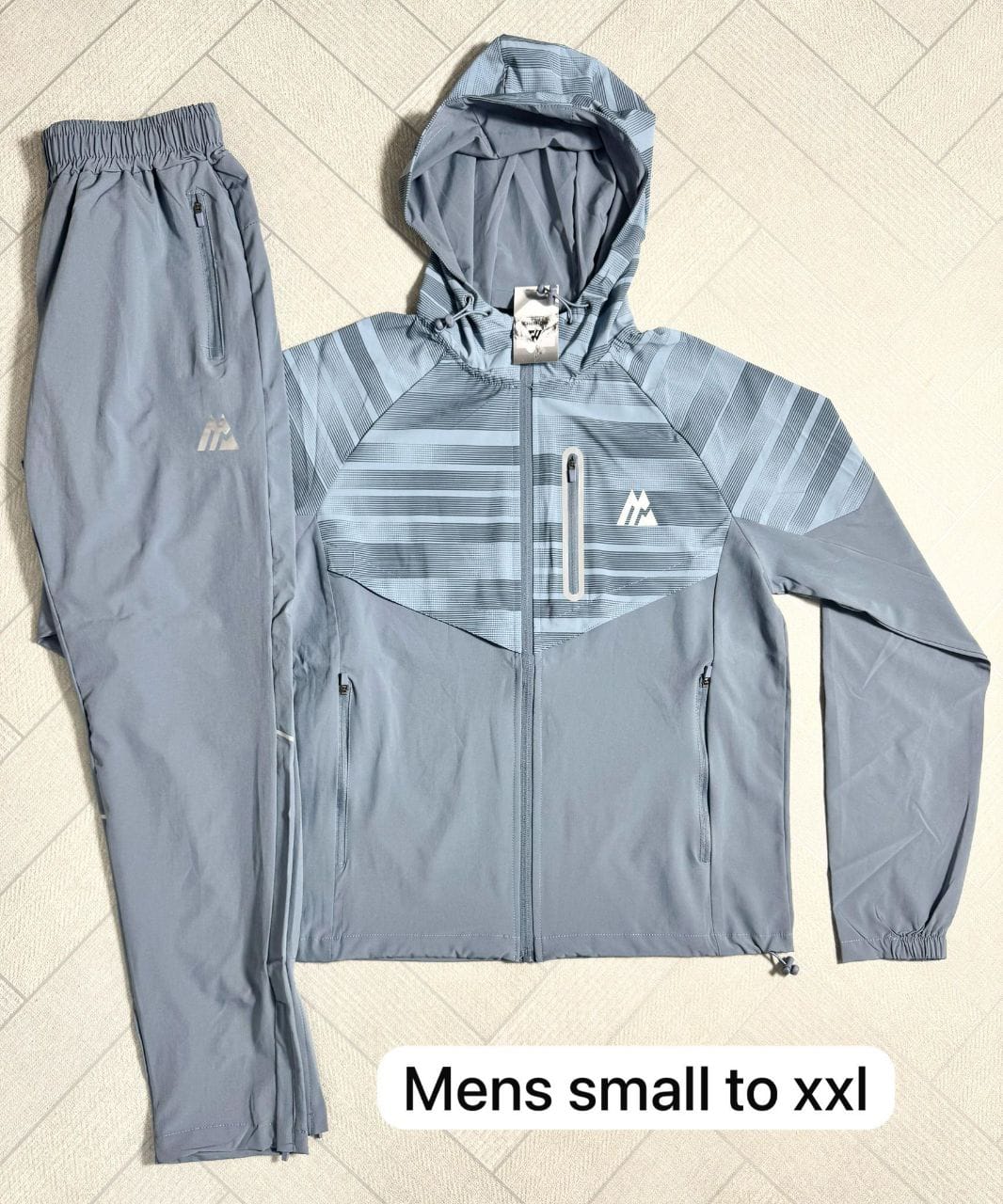 Men's comfyTracksuits.