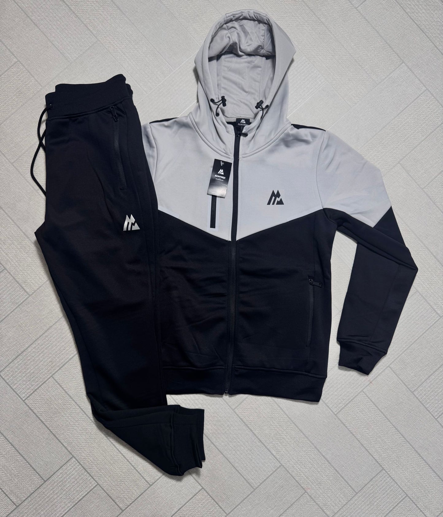 Men's high quality tracksuits
