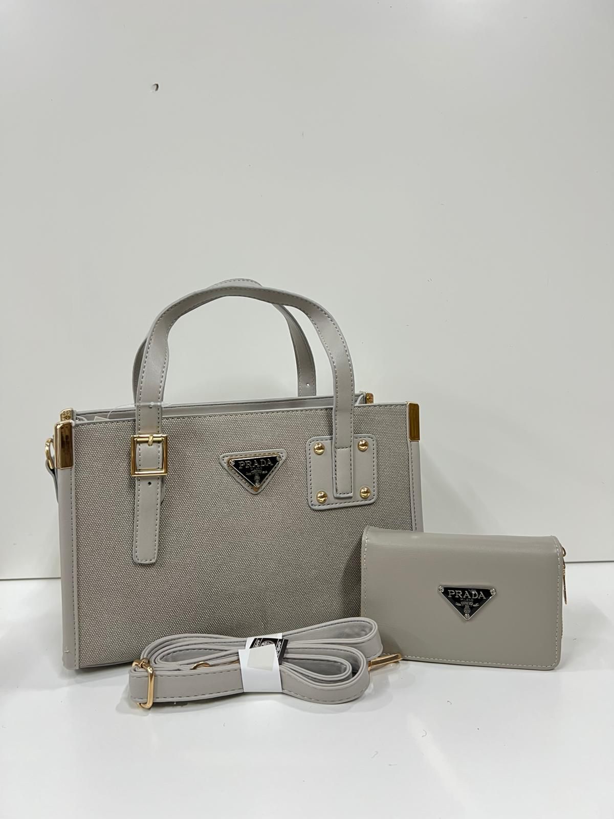 Luxury Handbags & Purses for womens
