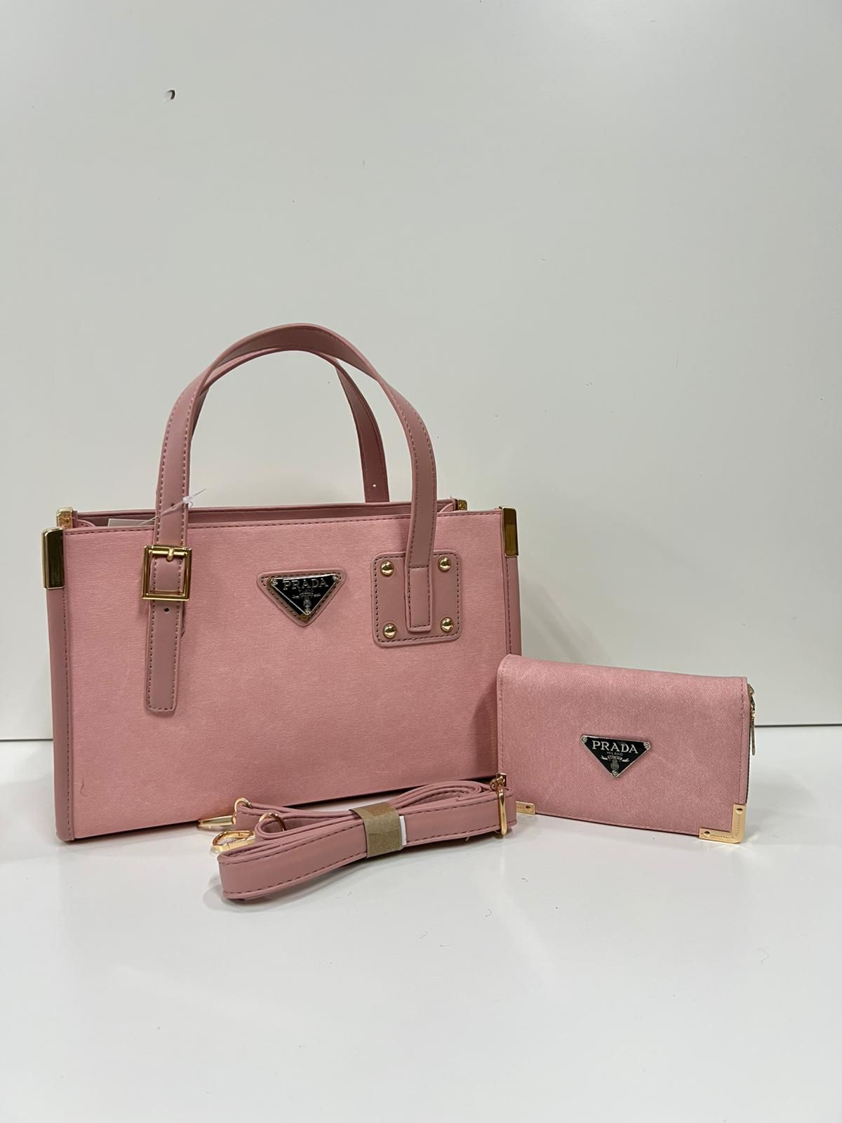 Luxury Handbags & Purses for womens