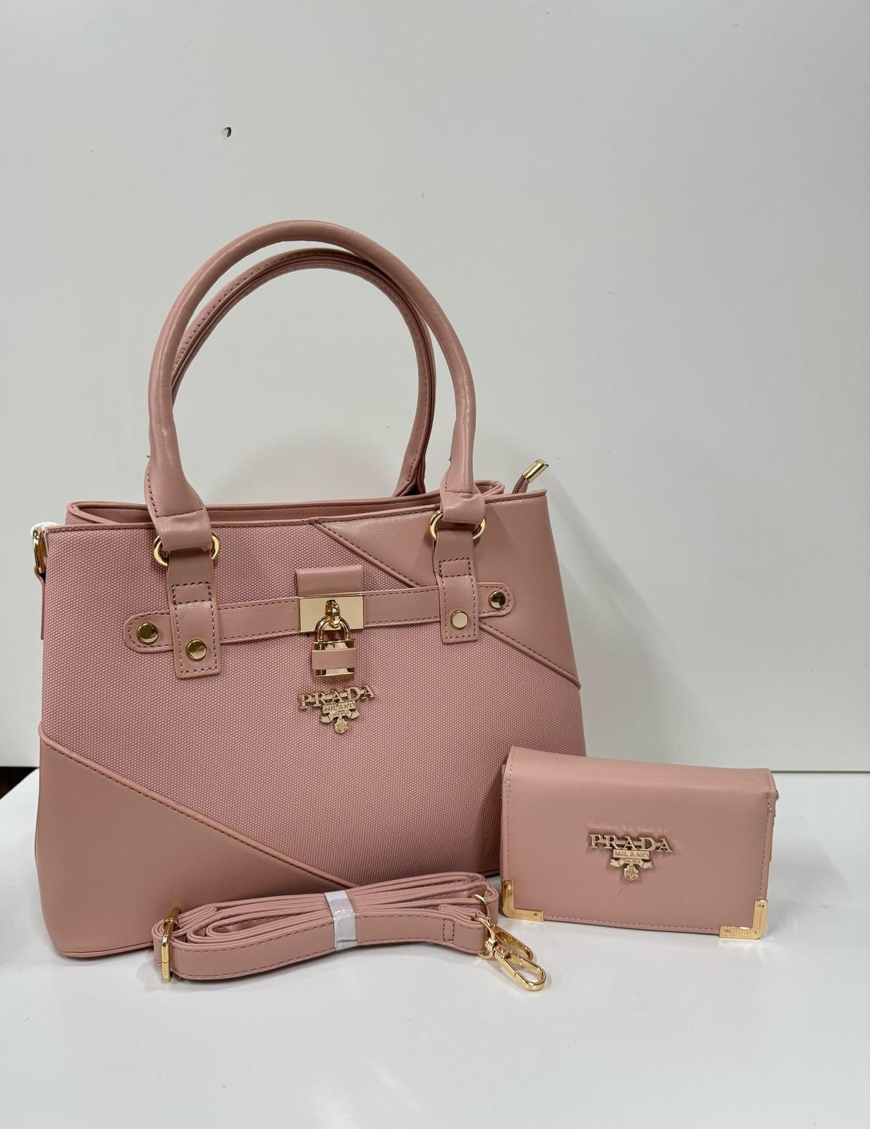 Elegant  Ladies Bags & Purses