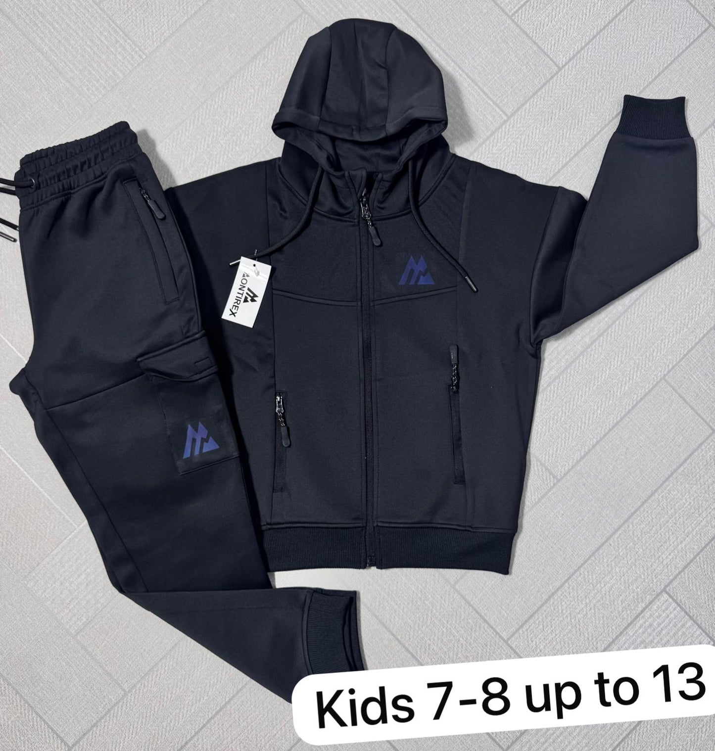 Grow in Comfort -Kids tracksuits