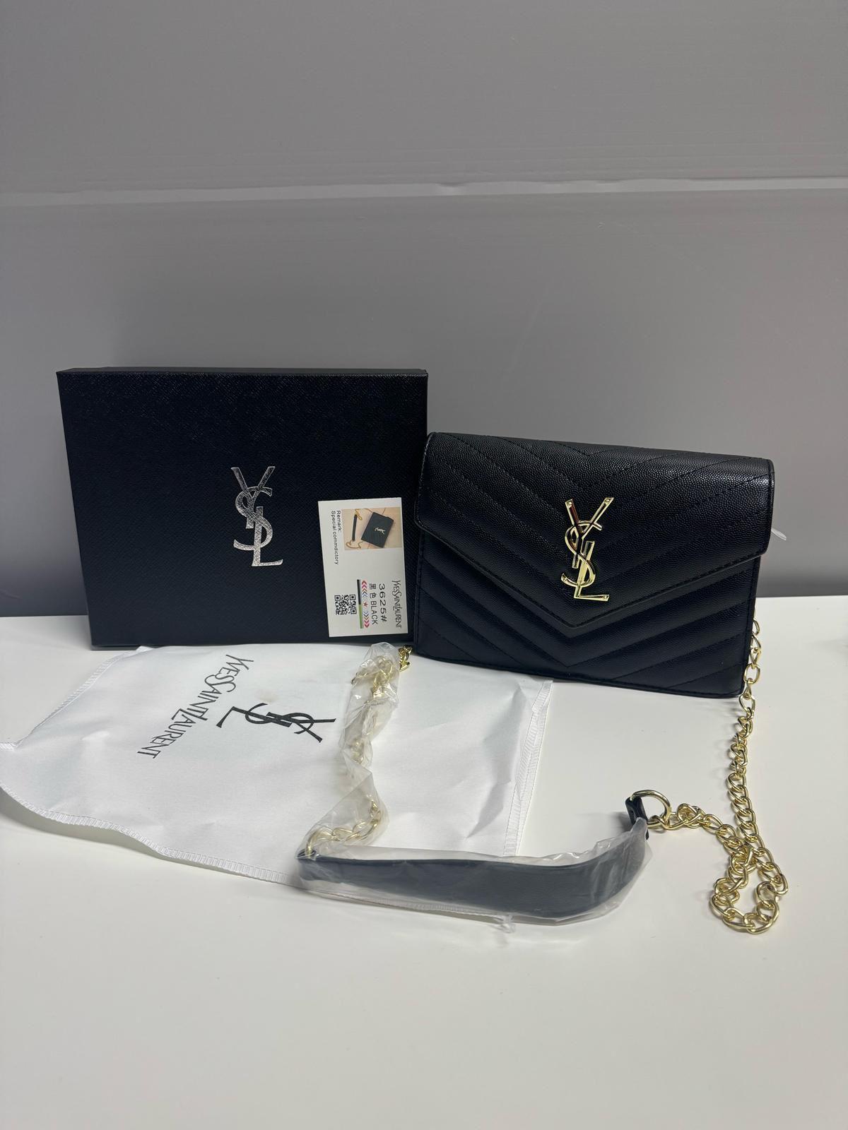 Trendy Shoulder Bags for Ladies
