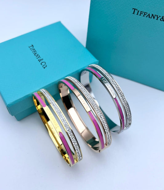 Ladies Open bracelets