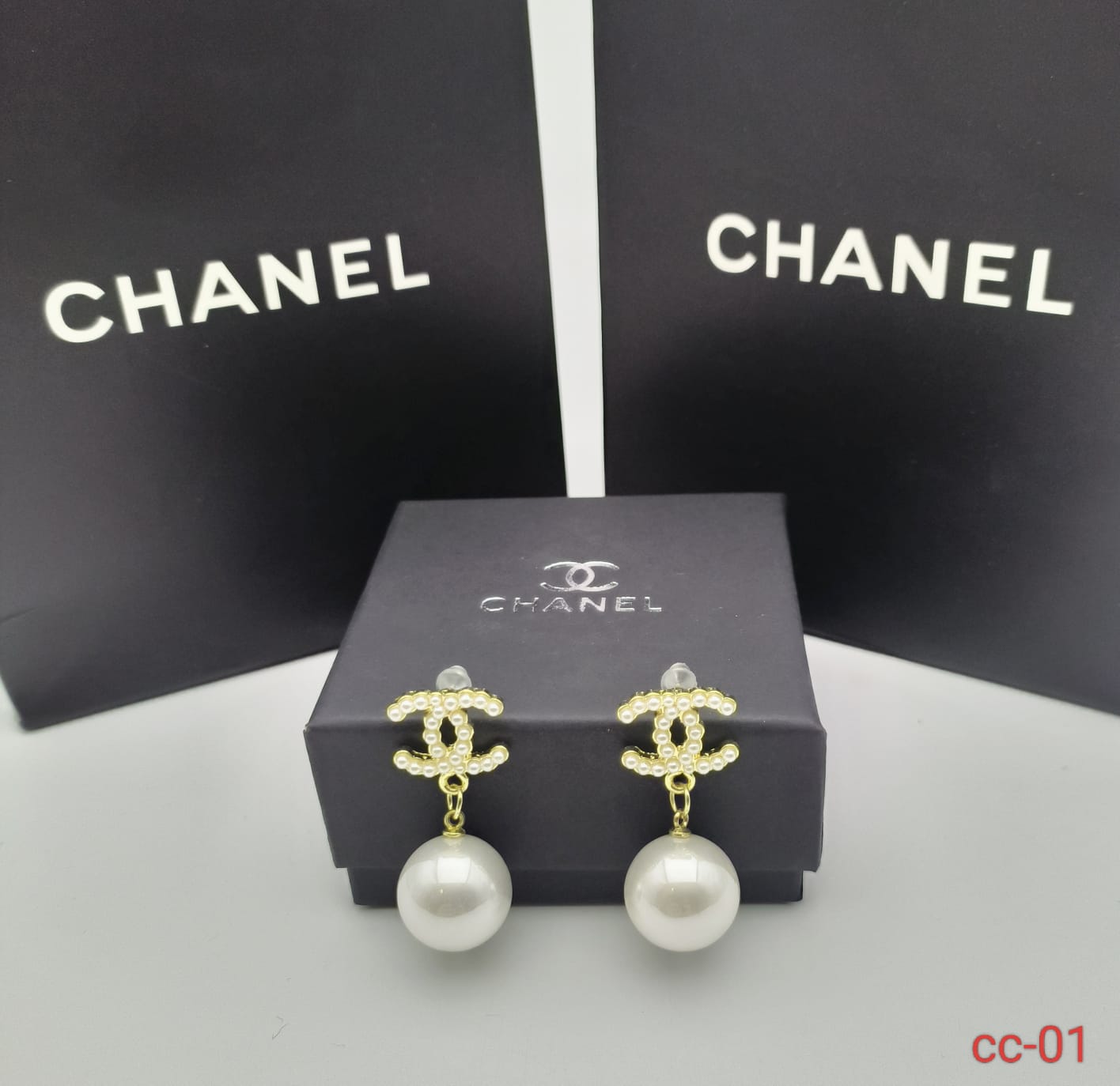 One pair of studs for ladies