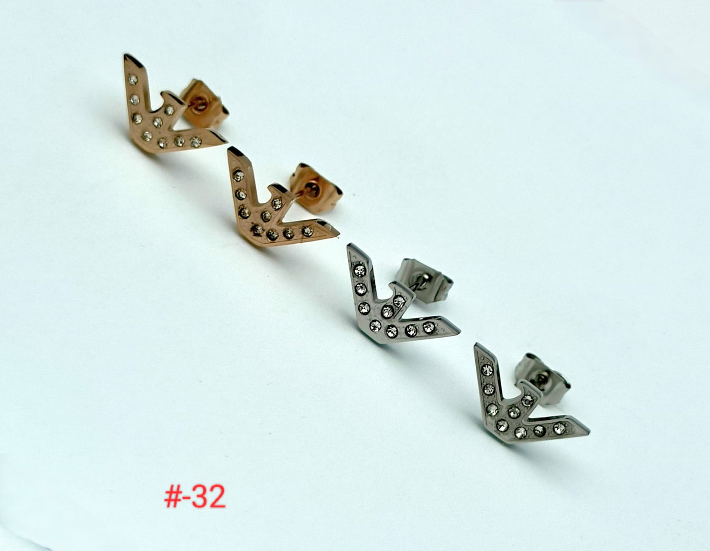 One pair of studs for ladies