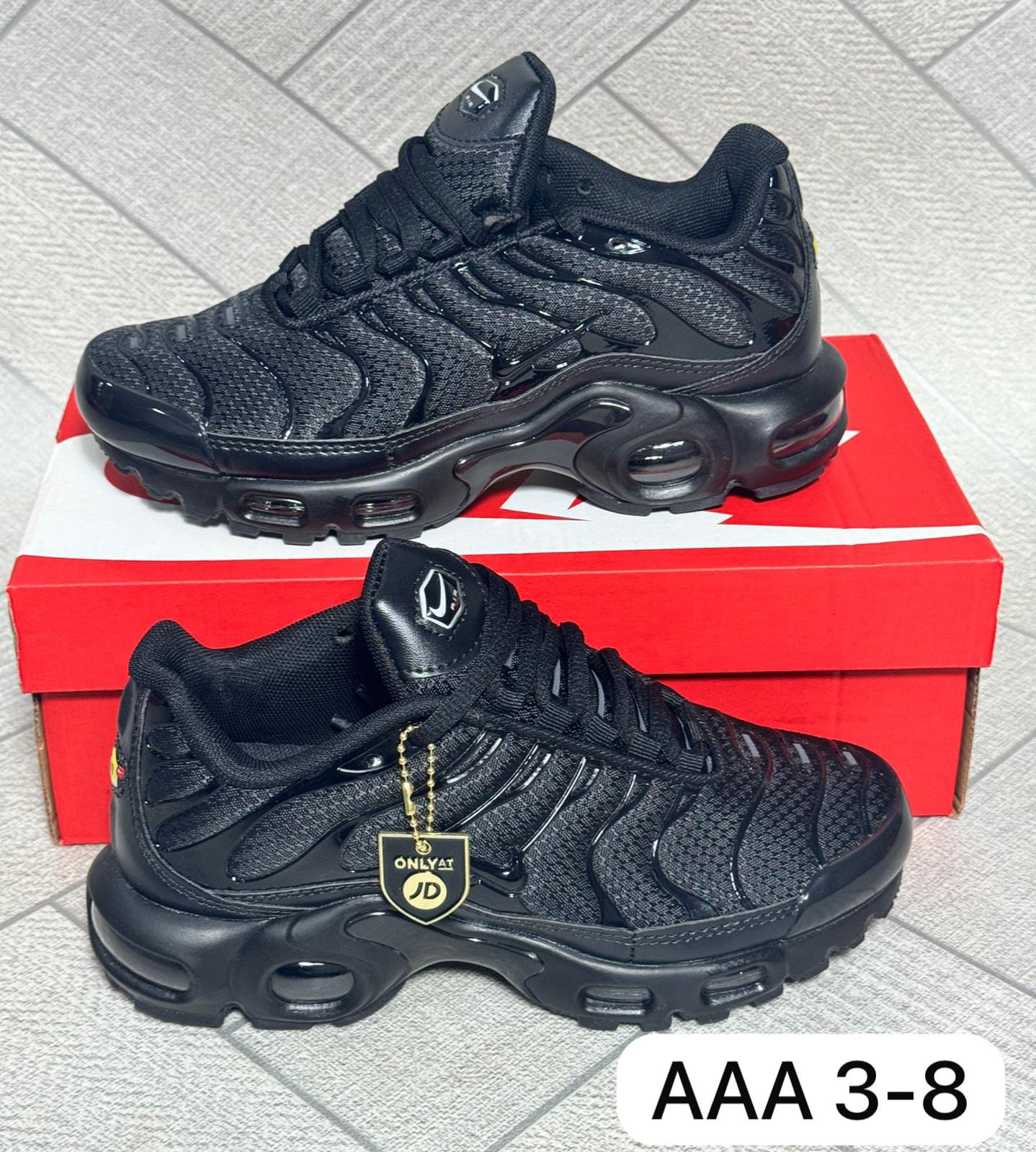 AAA Quality Trainers For Men