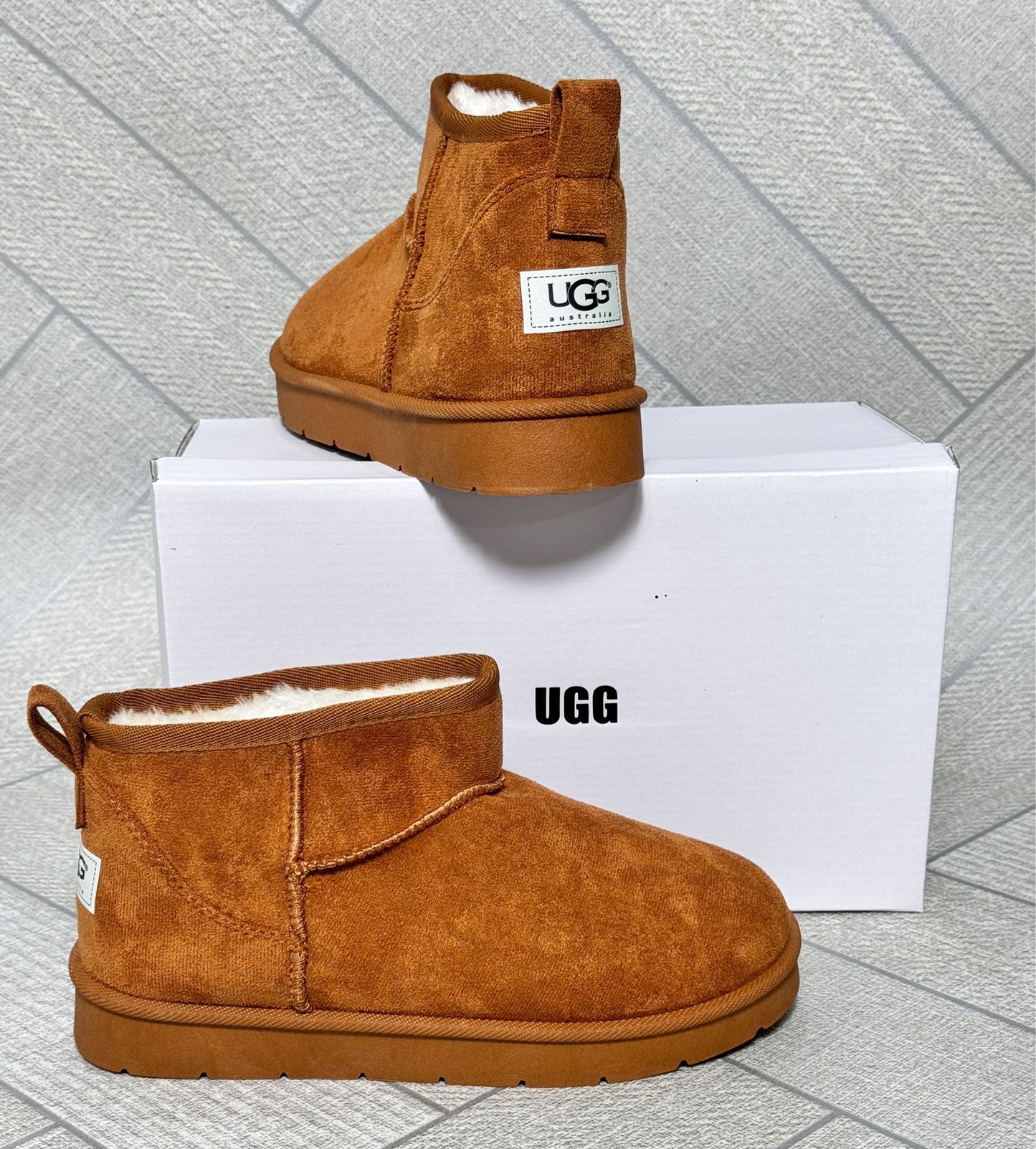 Ladies comfortable UGGS