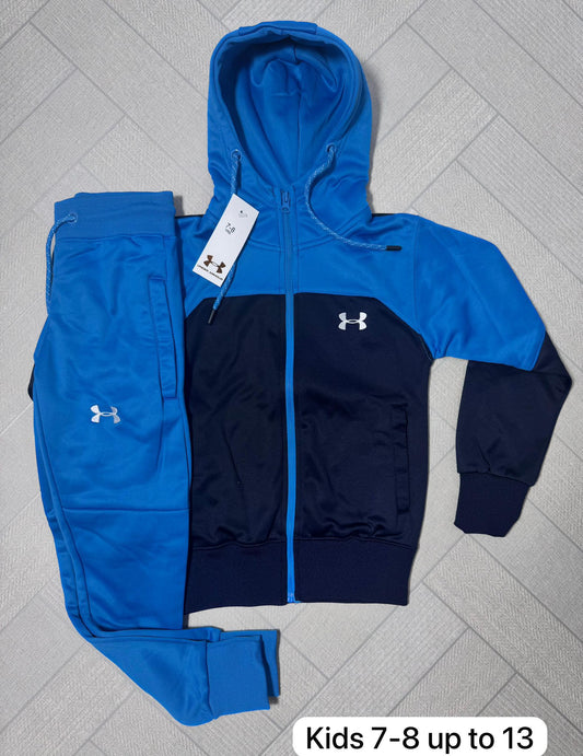 Kids tracksuits: Move freely