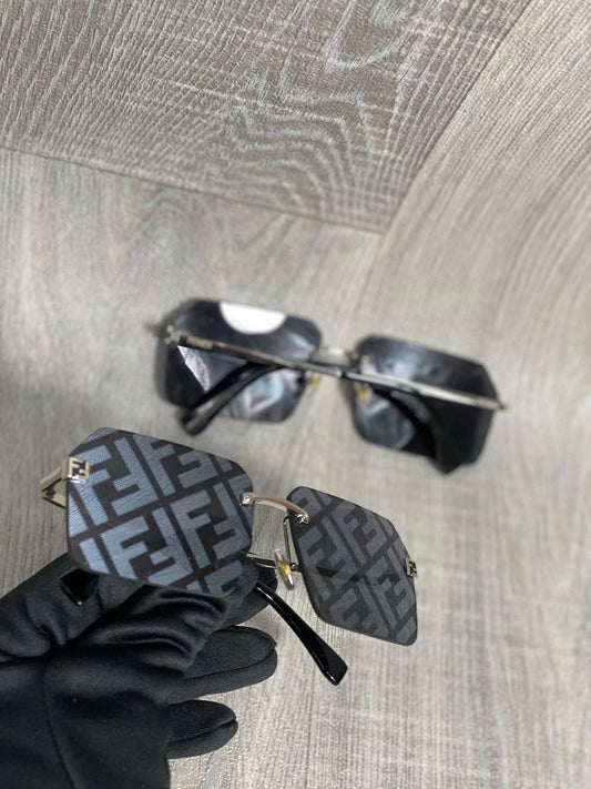 Women Elegant frames