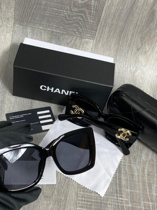 Everyday chic glasses for women