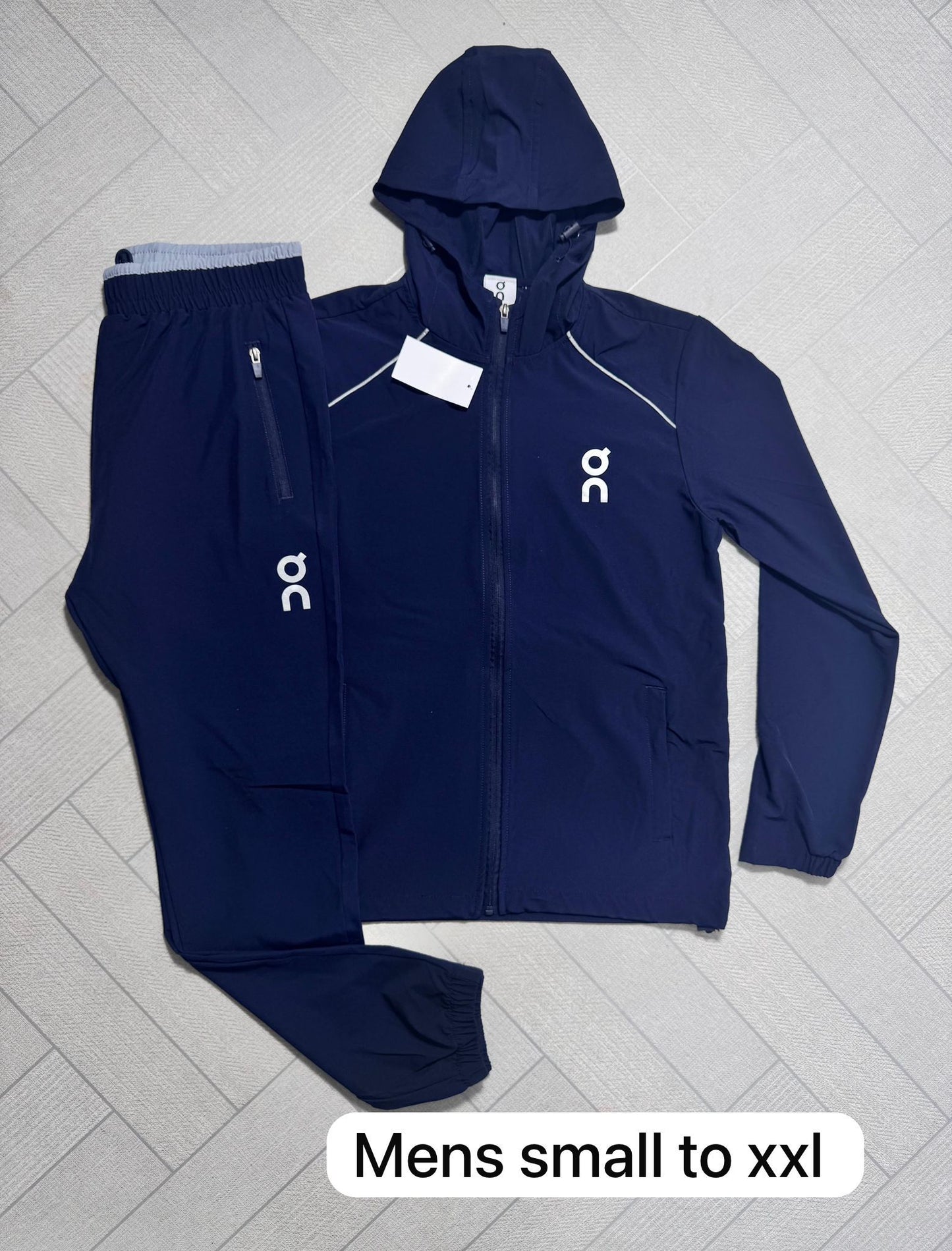 New arrivals light weight tracksuits for men