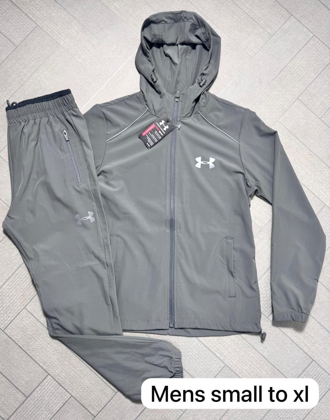 Men's high quality tracksuits