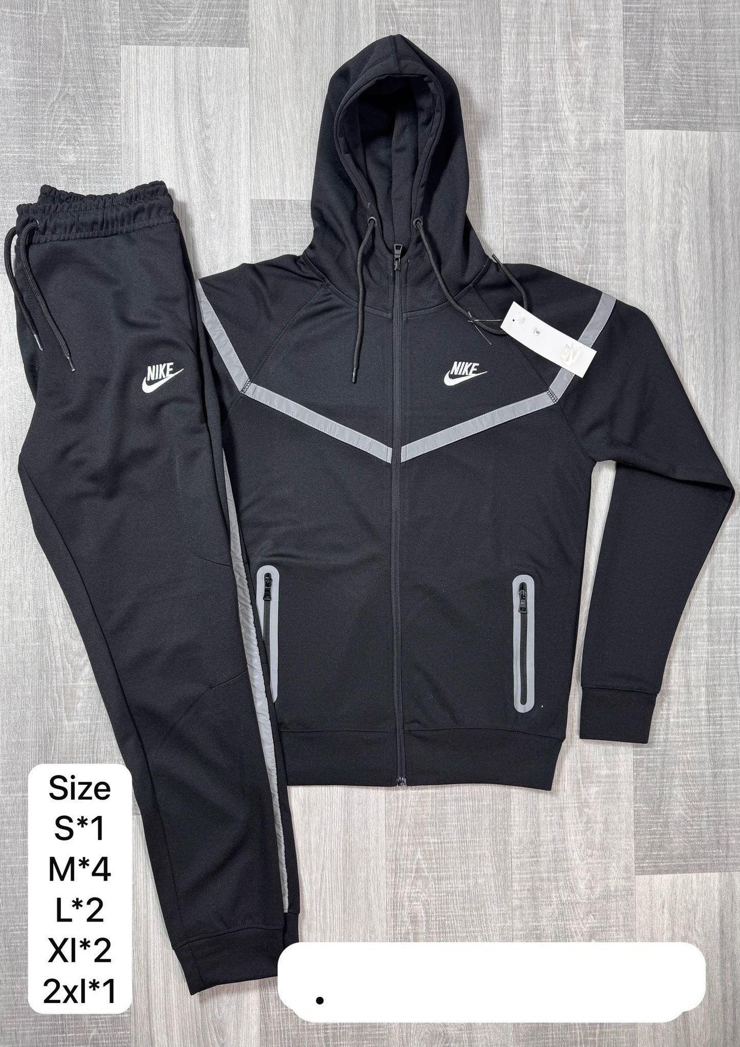 Sporty Tracksuit for Women