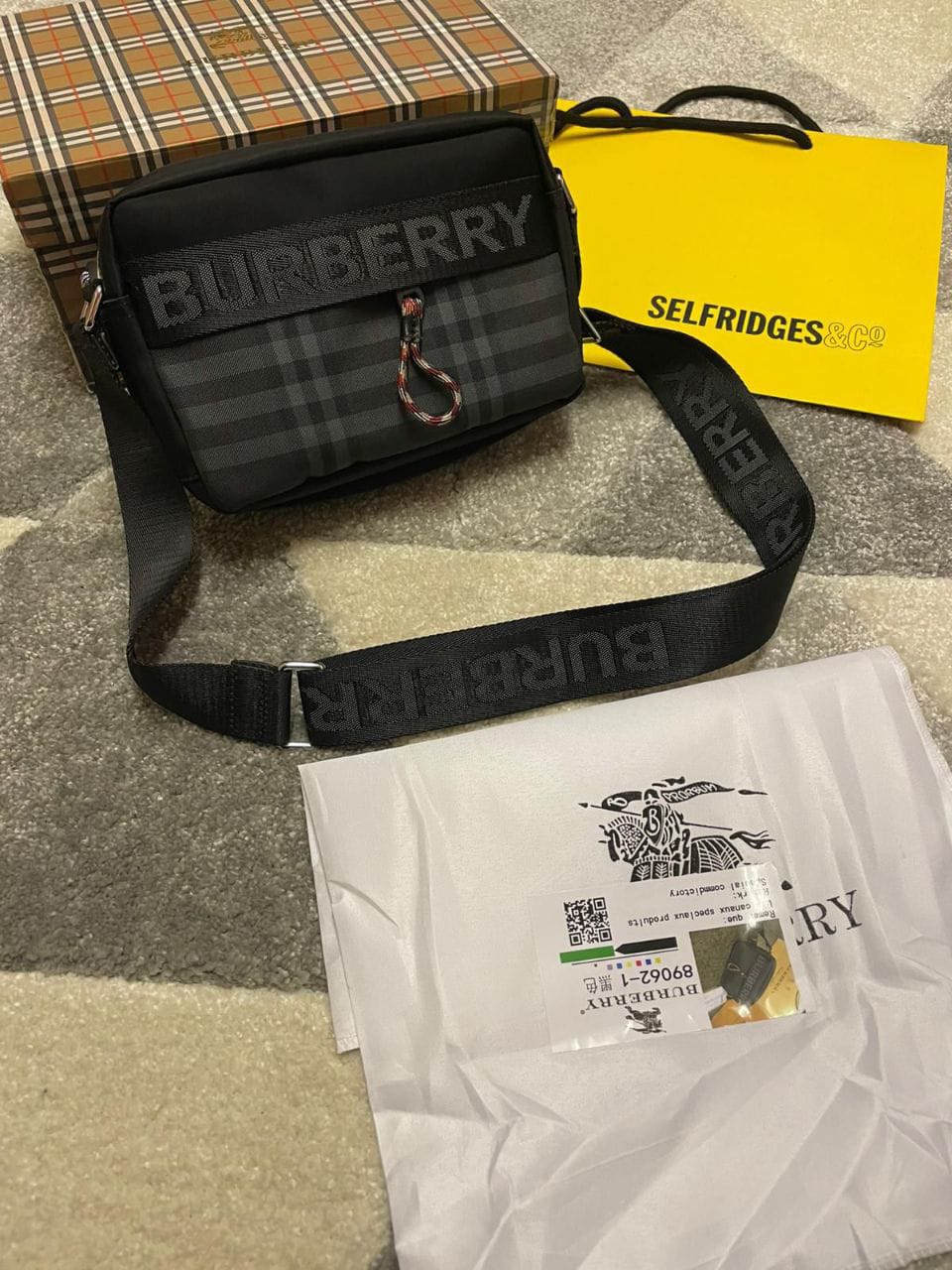 Stylish  crossbody bags for Ladies