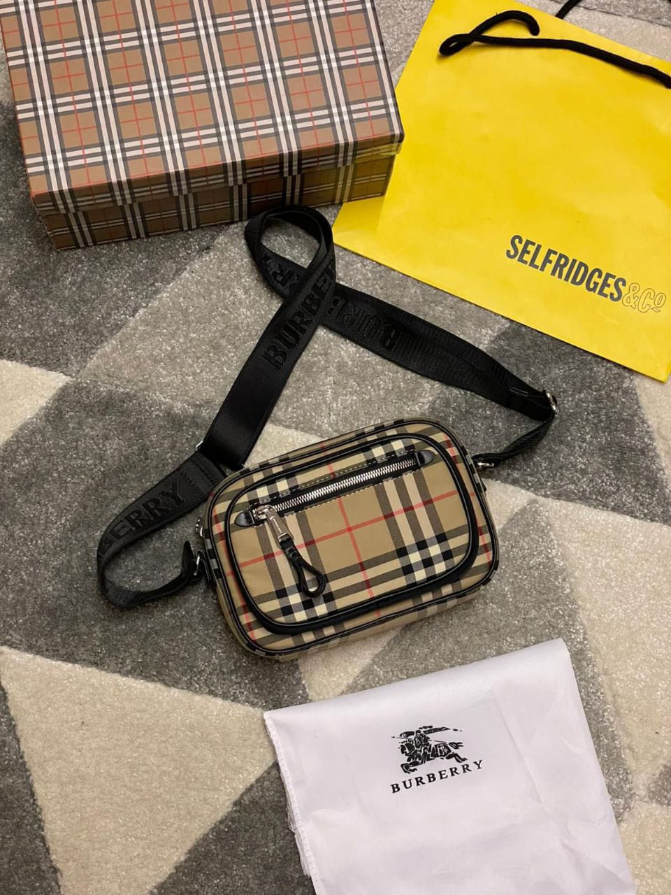 Stylish  crossbody bags for Ladies